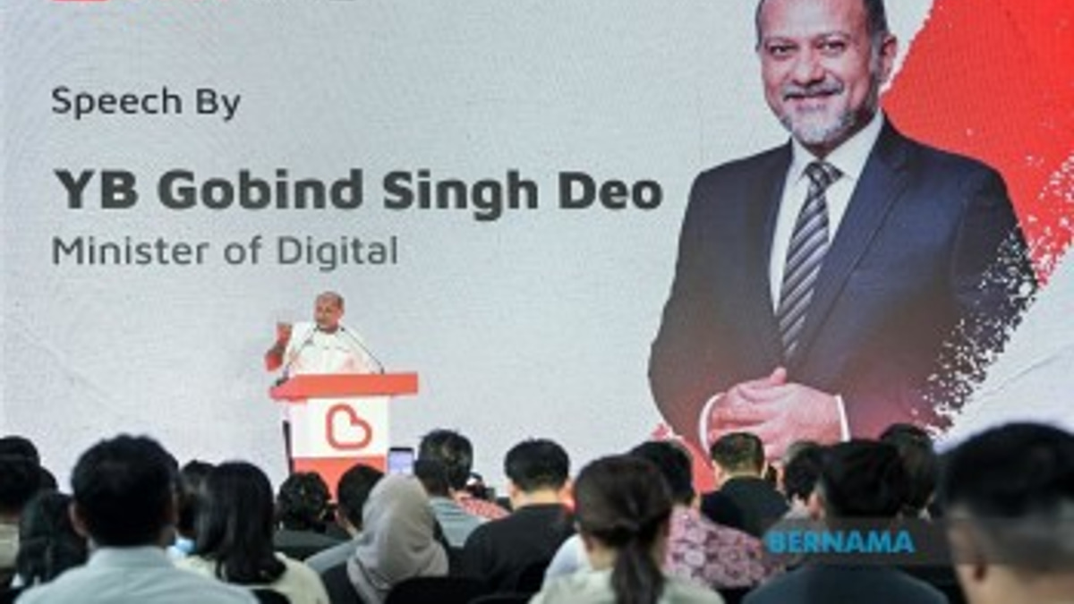 Malaysia's Digital Economy Set To Hit 30% Of GDP By 2030, Says Minister