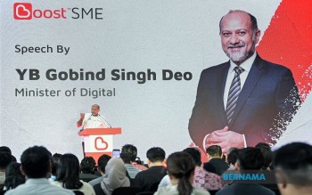 Malaysia's Digital Economy Set To Hit 30% Of GDP By 2030, Says Minister