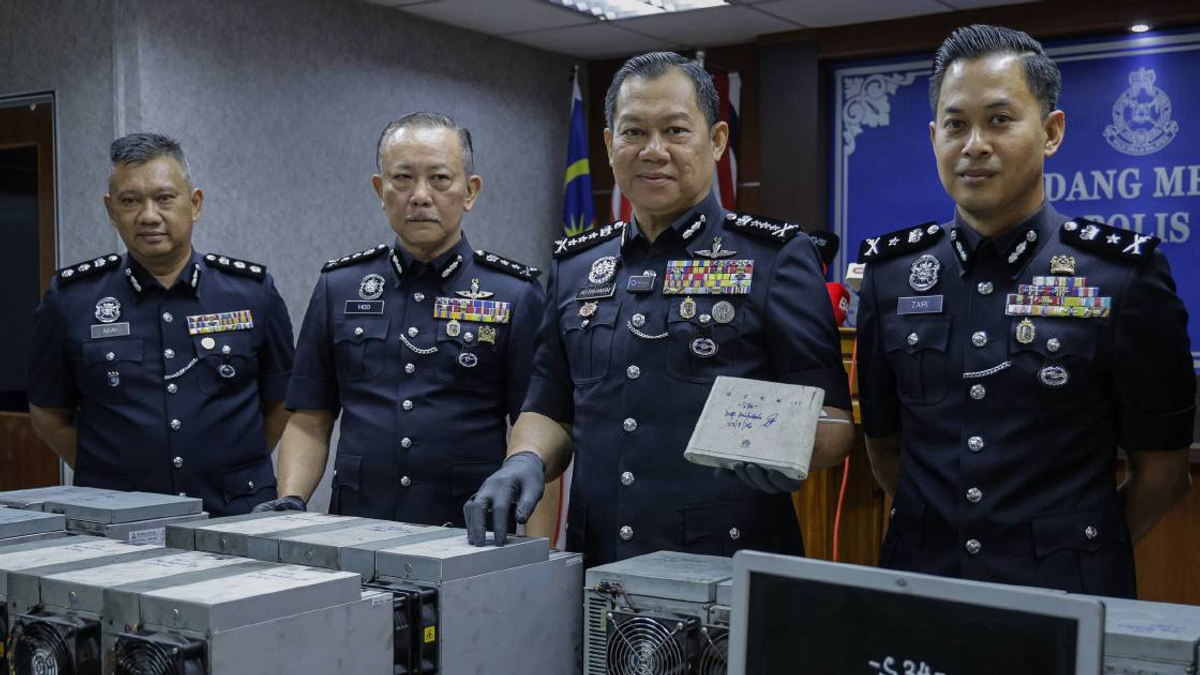 Johor Police Dismantle Large-Scale Bitcoin Mining Ring in Electricity Theft Crackdown