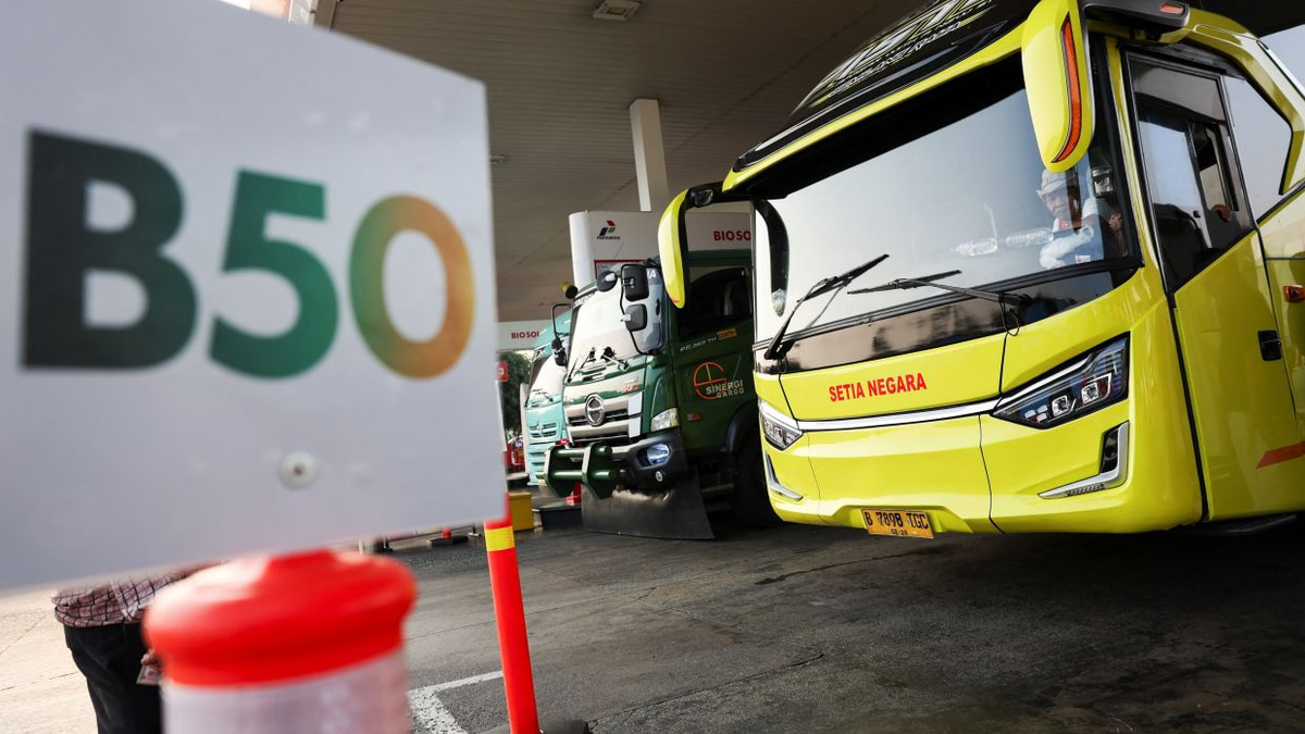 Indonesia Ramps Up Palm Oil Biodiesel to 50% Blend, Targeting Import Cuts and Emissions Goals