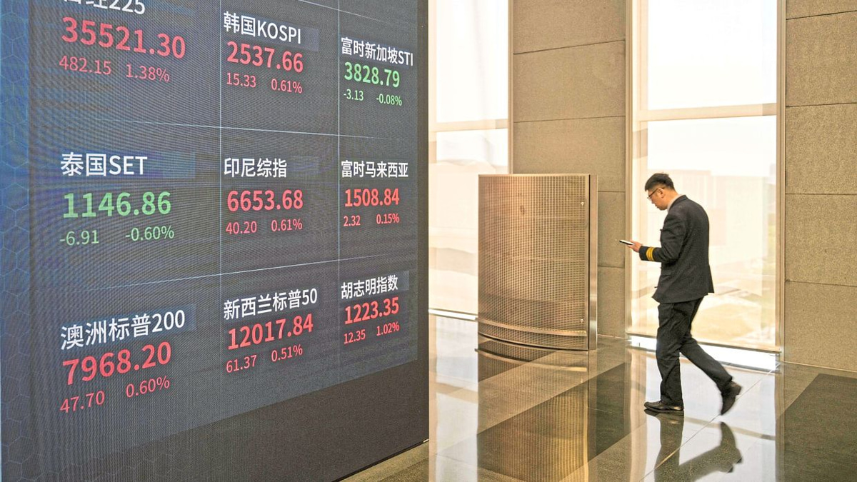 China's Property Market Faces Fresh Turmoil as Beijing Overhauls Presale Funding System