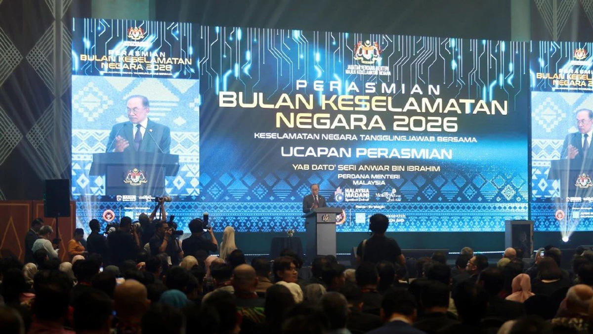 Anwar Warns Against Racial Divisions as Johor Enters Election Campaign