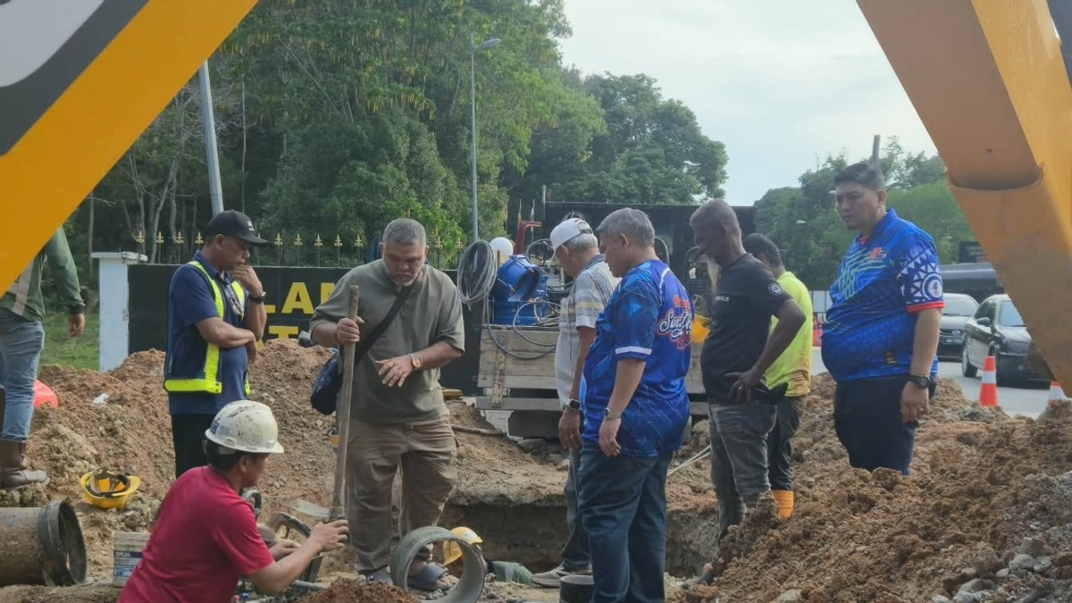 Melaka Proposes Temporary Water Tank to Address Kem Terendak Supply Crisis