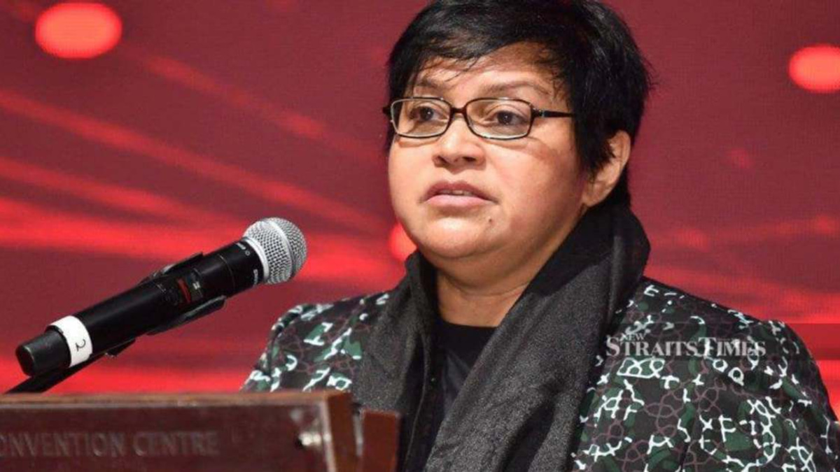 Coalition talks for Johor should wait until after election results, says Umno's Azalina