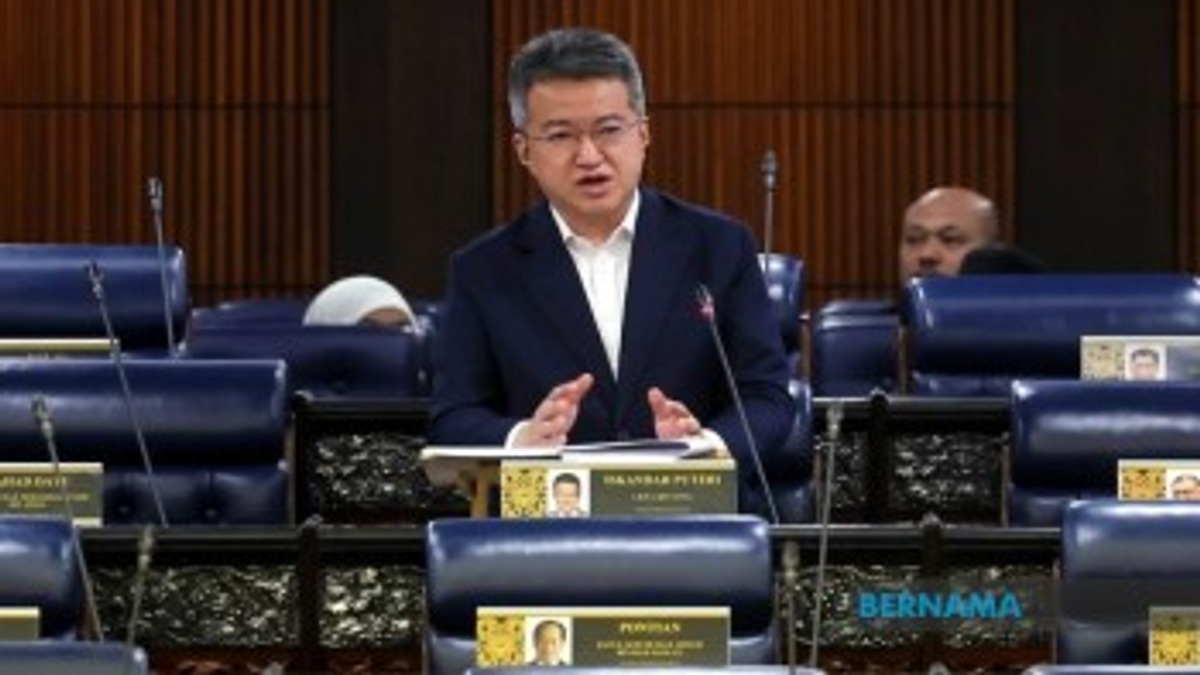 Malaysia's 2027 Budget Projections Remain Unchanged Despite Oil Price Surge and Subsidy Pressures
