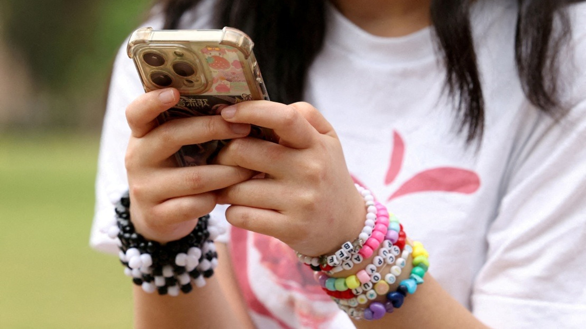 European Momentum Builds For Social Media Restrictions On Children