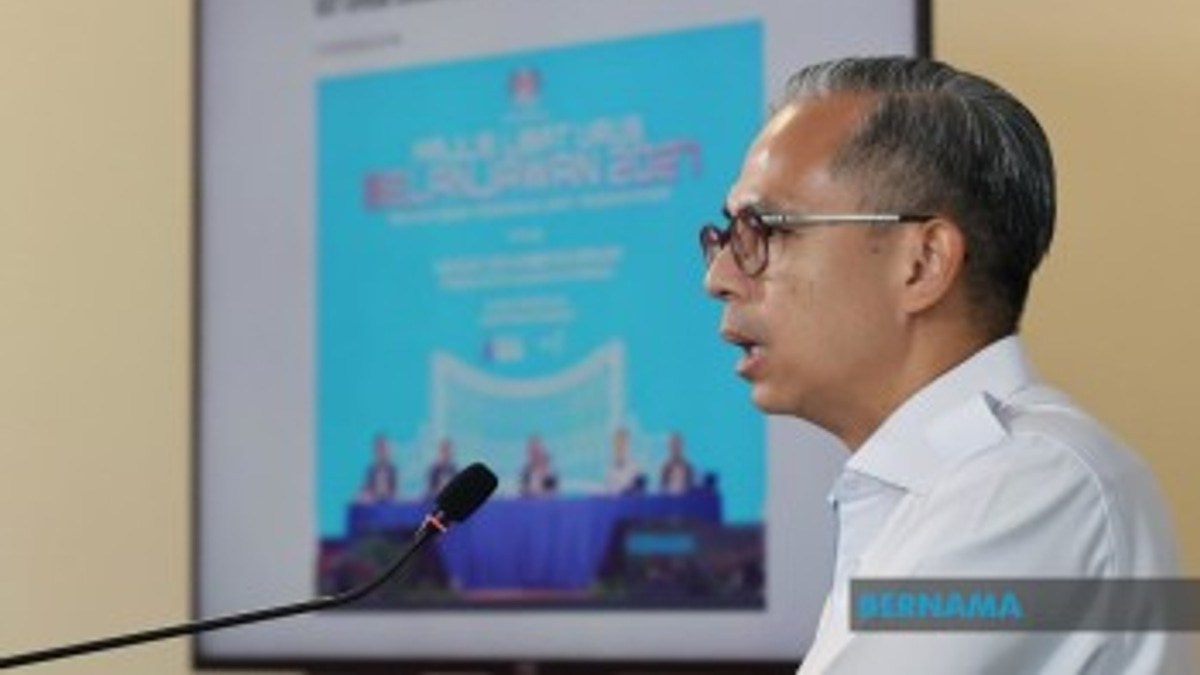 Finance Minister II Gets Time To Study Hybrid GST-SST Tax Proposal