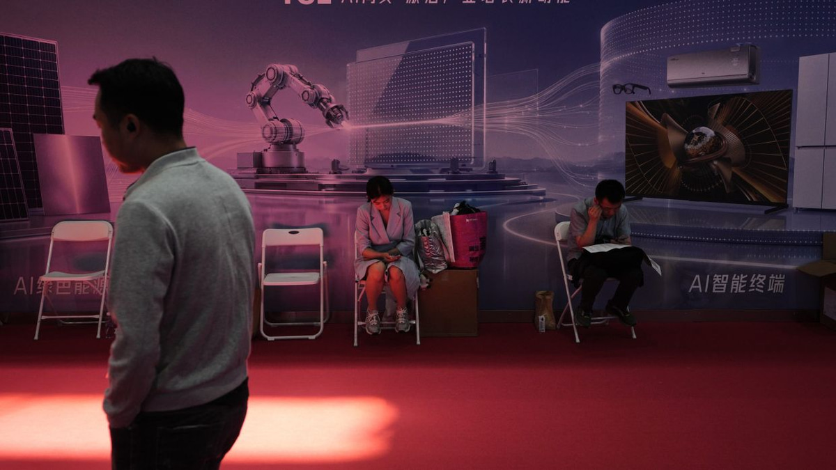 China's Workers Grapple with AI Disruption as Government Pushes Rapid Adoption