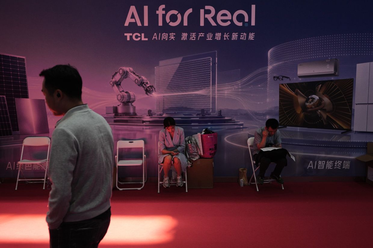China's Workers Grapple with AI Disruption as Government Pushes Rapid Adoption