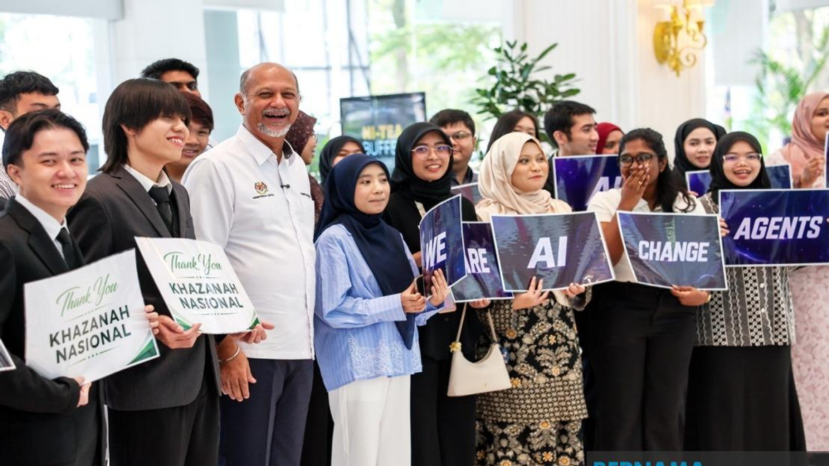 Malaysia Shifts to Proactive AI Policy Approach, Says Digital Minister Gobind