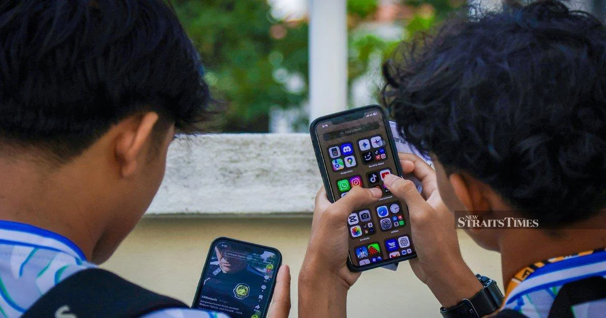 Tech Giants Face RM10 Million Penalties for Failing Age-Verification Rules, Fahmi Warns