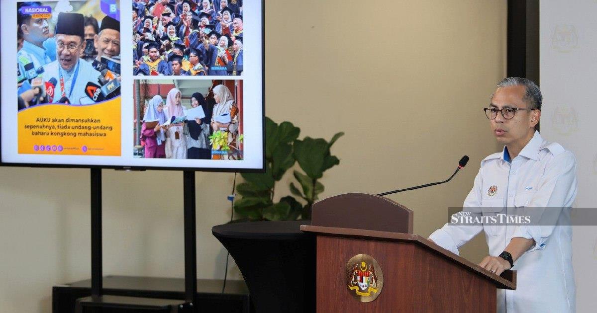 Cabinet Steers Clear of Anwar's Taiwan Comments Controversy