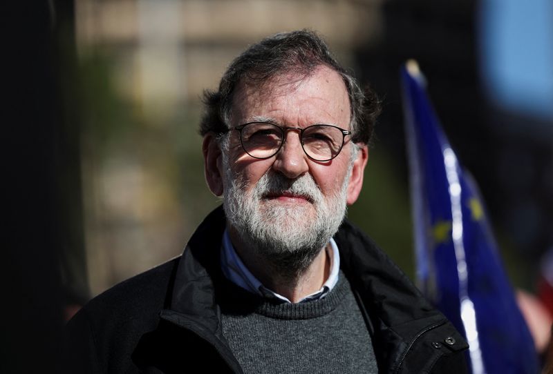 Spain apologises for ex-PM's remarks questioning French identity of national soccer team