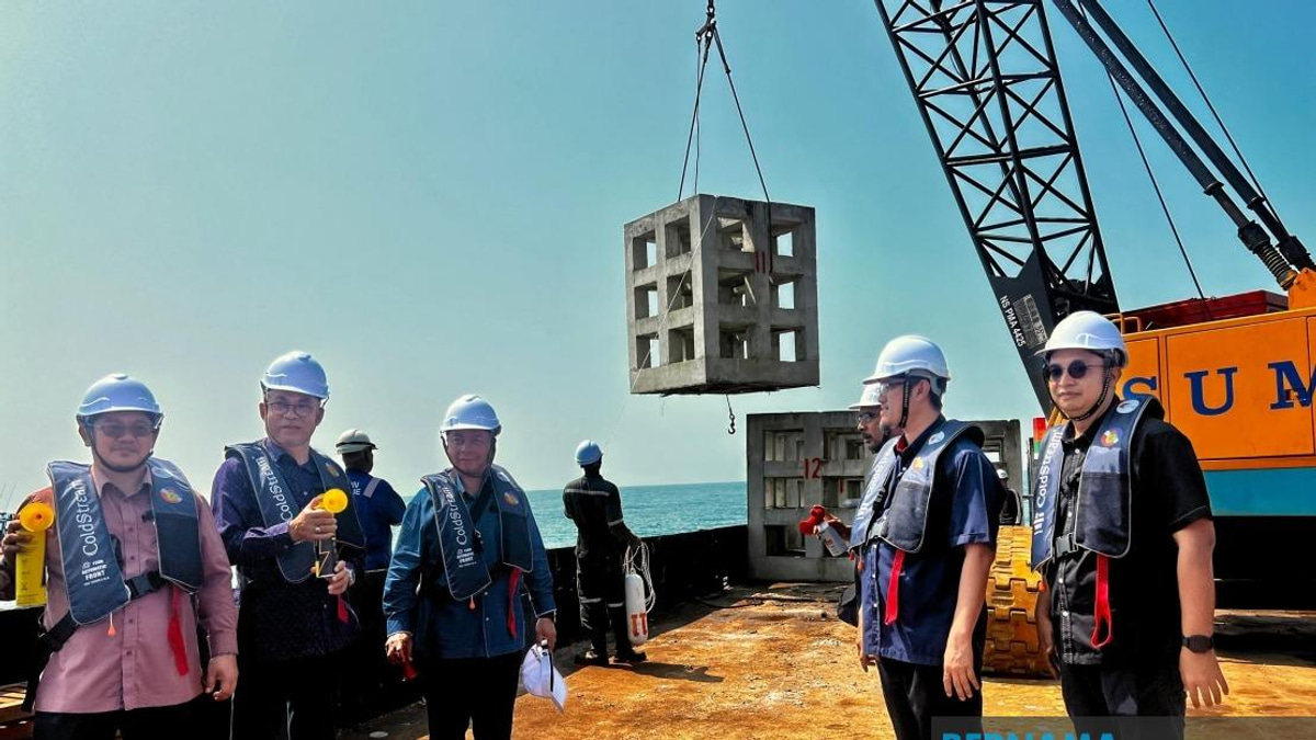 Artificial Reefs Help Protect Kelantan's Coastal Fisheries From Industrial Encroachment