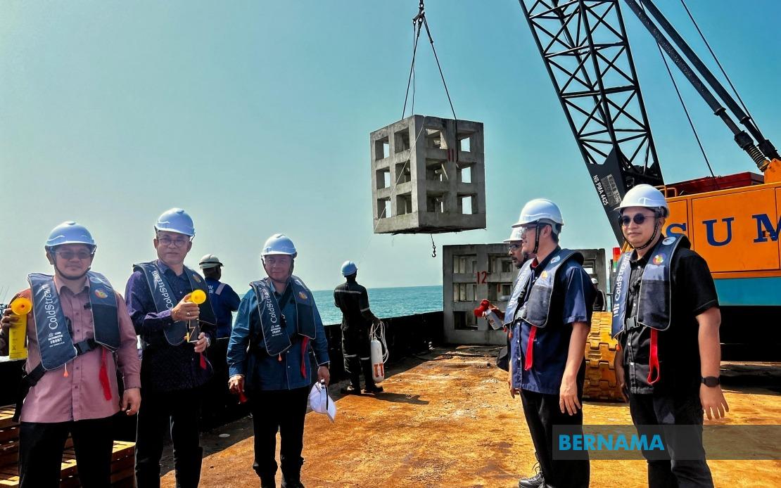 Artificial Reefs Help Protect Kelantan's Coastal Fisheries From Industrial Encroachment