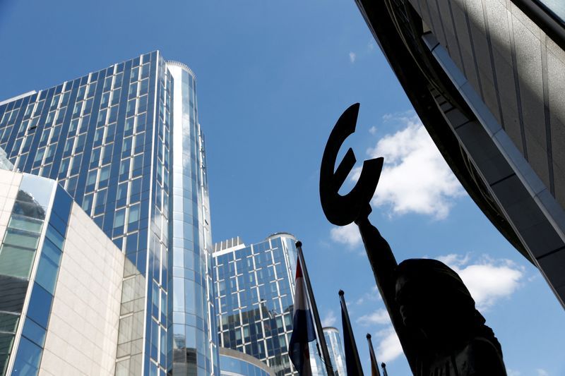 Europe's Digital Euro: What Awaits the Eurozone in 2027