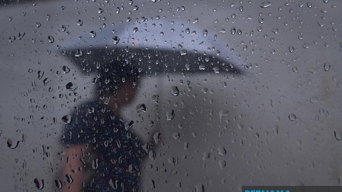 Morning Showers Expected in Four Johor Districts During Early Voting for State Election