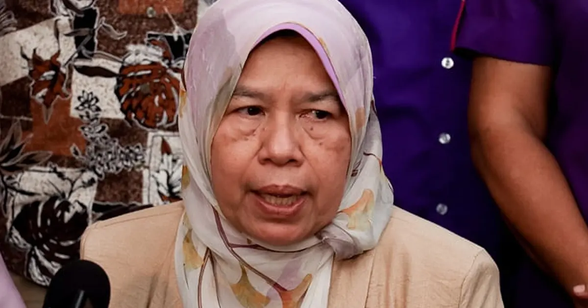 Zuraida Dismisses Anwar's Overture, Confirms PKR Exit is Final