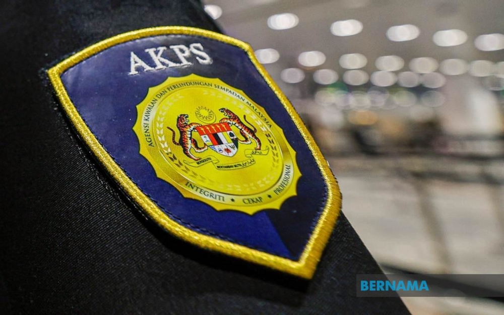 AKPS Investigates Alleged Bribery Scheme at KLIA 2 Involving Personal QR Code Payment