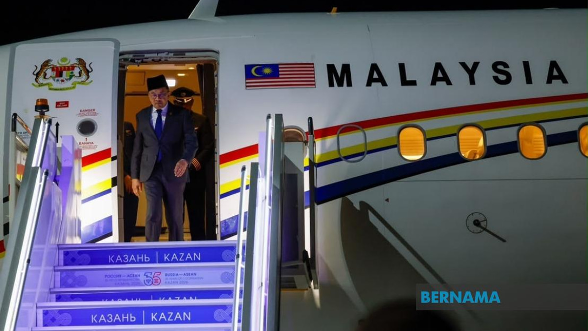 PM Anwar Arrives in Kazan for ASEAN-Russia Summit Marking 35 Years of Ties