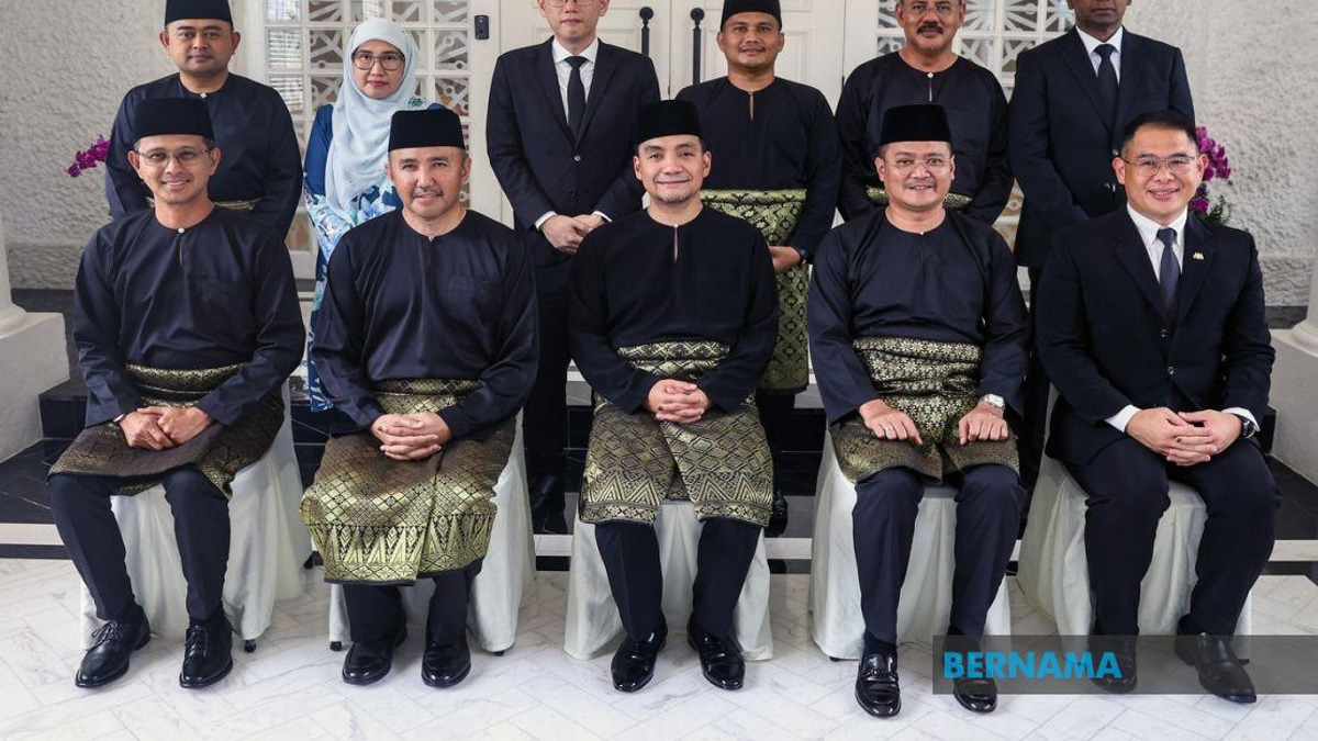 Johor Swears in Revamped Executive Council with Four Fresh Appointments