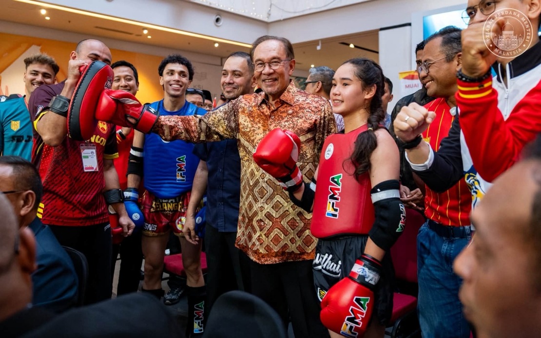 Anwar Sees Bright Future For Young SUKMA Athletes On World Stage