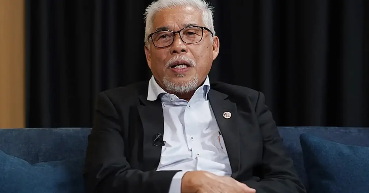 PKR's Hassan Karim Urges Government to Hold Course Until Late 2027 or Early 2028