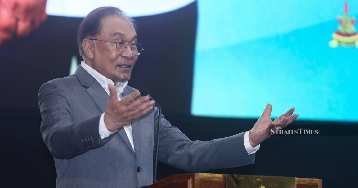 Anwar Orders Review of Civil Service Promotion Bottlenecks Leaving Officers Waiting Eight Years