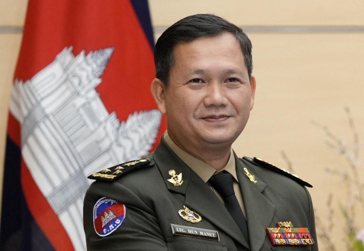 Cambodia Pivots Towards High-Tech Economy as Growth Slows