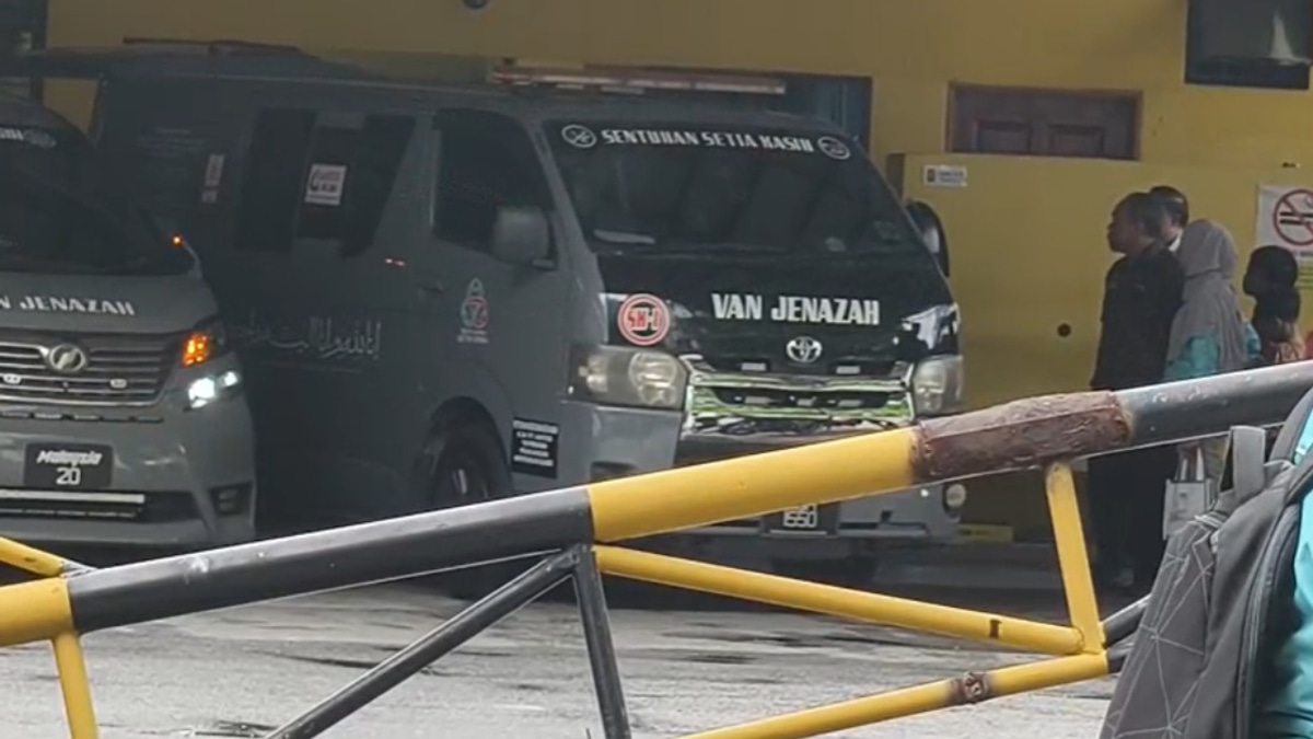 Three Family Members Killed in JIM Lorry Collision in KL to Be Buried in Perak