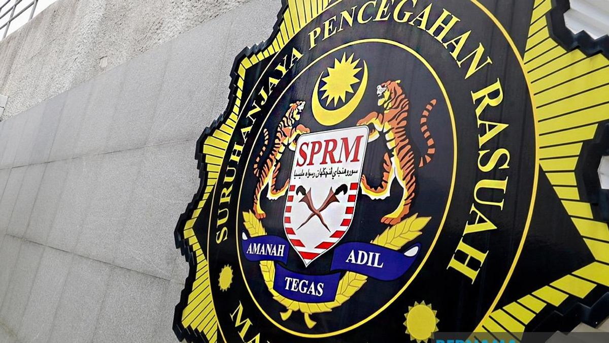 MACC Arrests 13 in RM2.5 Million Government Procurement Graft Scheme