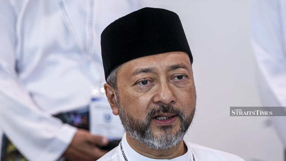 Pejuang joins Perikatan Nasional in push for broader political unity, says Mukhriz