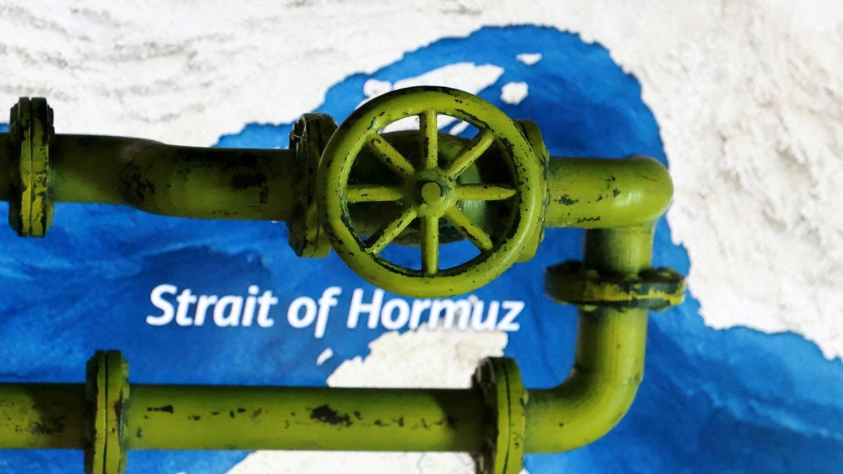 Iran's Oil Exports Collapse to Zero as Sanctions and Regional Tensions Deepen
