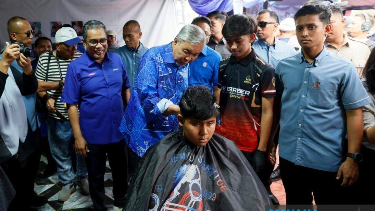 Malaysia's Jobless Rate Falls to 2.9% as Skills Training Drives Employment Growth