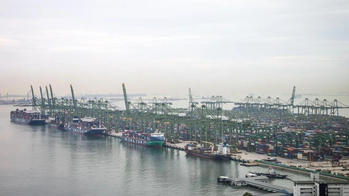 Trump's 12.5% tariff on Singapore exports signals deeper trade tensions ahead