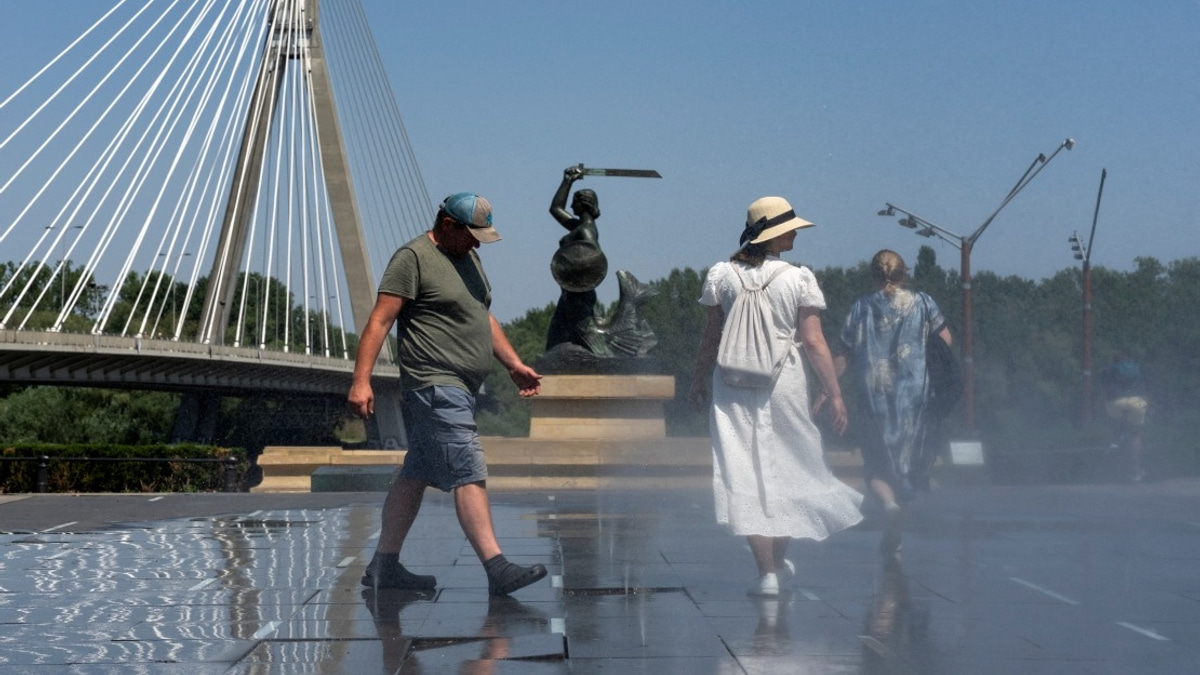 Poland Swelters Through Record-Breaking Heatwave as Mercury Hits 40.5°C