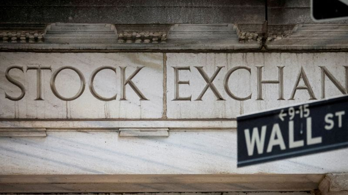 Wall Street's AI Fever Spawns New ETF Race as 'MANGOS' Acronym Captures Investor Imagination