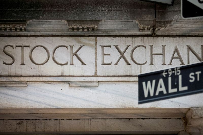 Wall Street's AI Fever Spawns New ETF Race as 'MANGOS' Acronym Captures Investor Imagination