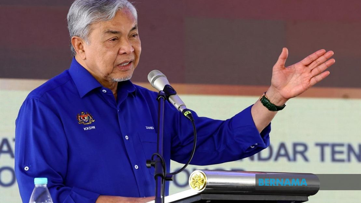 Malaysia Targets 50% Cut in Food Imports by 2050, Deputy PM Announces Phased Agricultural Strategy
