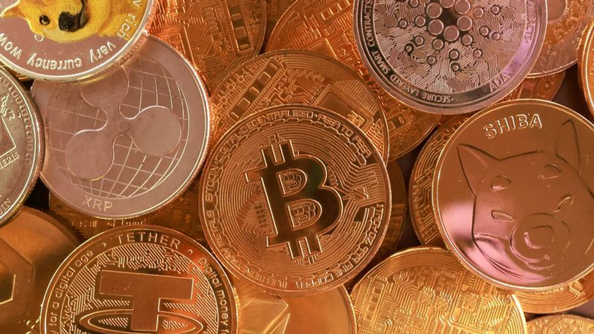 SEC Postpones Crypto Rules Vote, Signalling Regulatory Uncertainty
