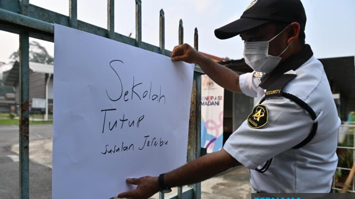 Serian Schools Remain Closed as Haze Worsens