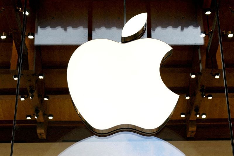 Apple Escalates Trade Secrets Battle Against OpenAI, Seeks Injunction and Depositions