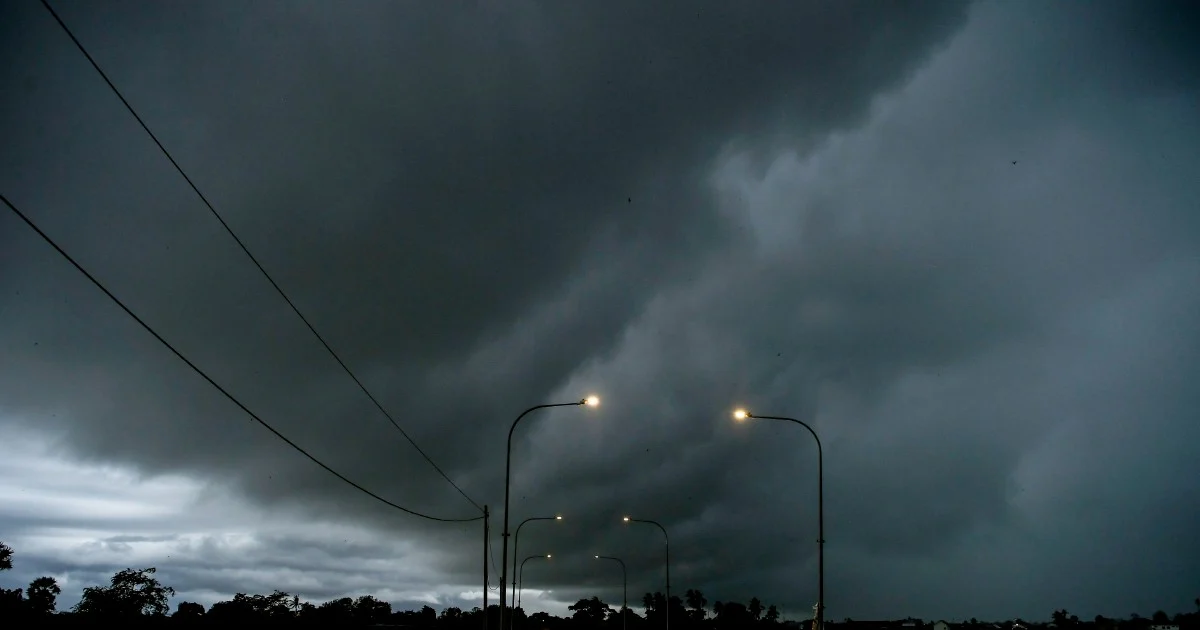 MetMalaysia issues urgent thunderstorm alert across peninsula and East Malaysia until evening