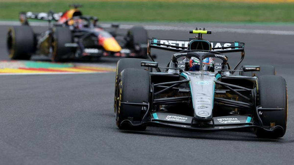 Antonelli Cruises to Belgian Grand Prix Victory as Russell's Title Hopes Suffer Major Blow
