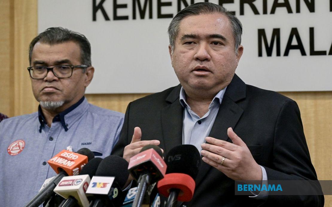 Government Does Not Meddle in Port Management Appointments, Says Loke