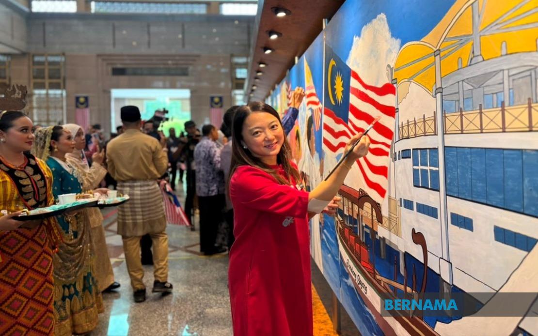 Over 62,000 National Flags Distributed Across Federal Territories Ahead of National Day