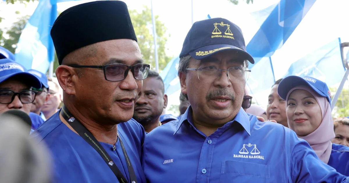Focus on winning hearts, not stirring tensions, Johari tells BN candidates in Johor