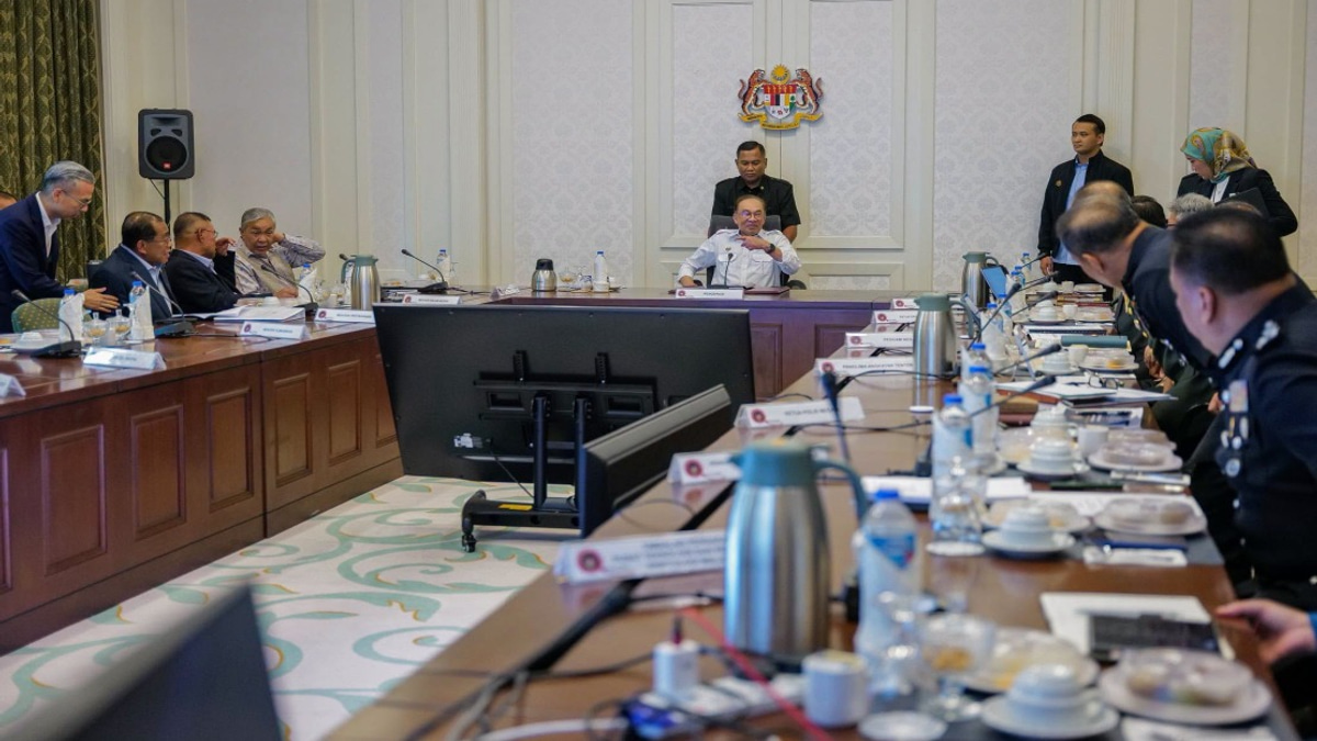 Malaysia Must Accelerate Technology and Cybersecurity Development, Says Deputy PM Ahmad Zahid