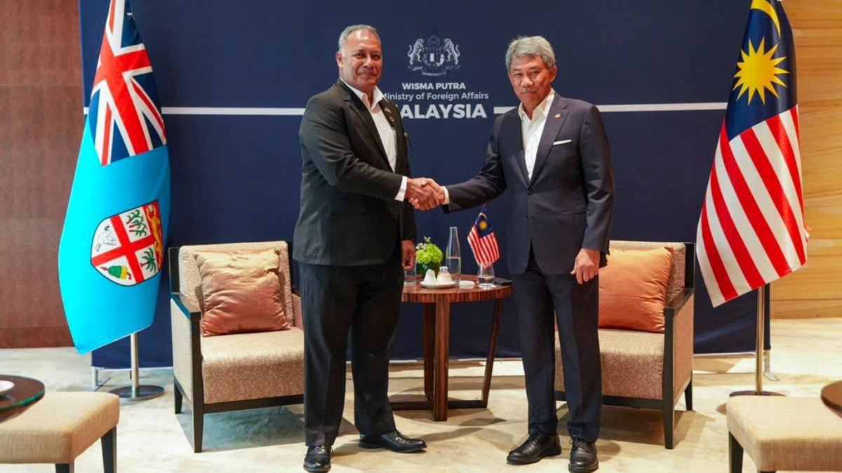 Malaysia and Fiji to Deepen Economic and Cultural Ties, FM Mohamad Says
