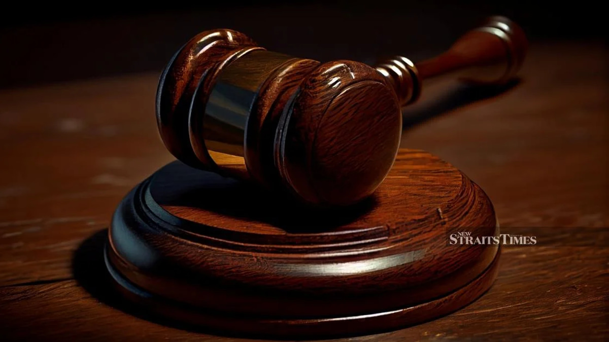Trainee Teacher Denies Sexual Assault Charges Involving Teenage Student